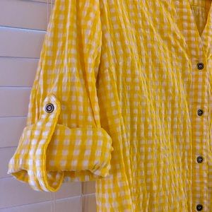 Yellow Gingham button up collared shirt Size M by Kut via Stitch Fix